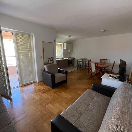 Apartments Dunja מאלינסקה מראה חיצוני תמונה