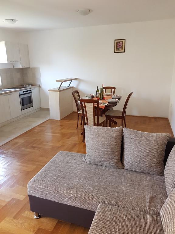 Apartments Dunja מאלינסקה מראה חיצוני תמונה